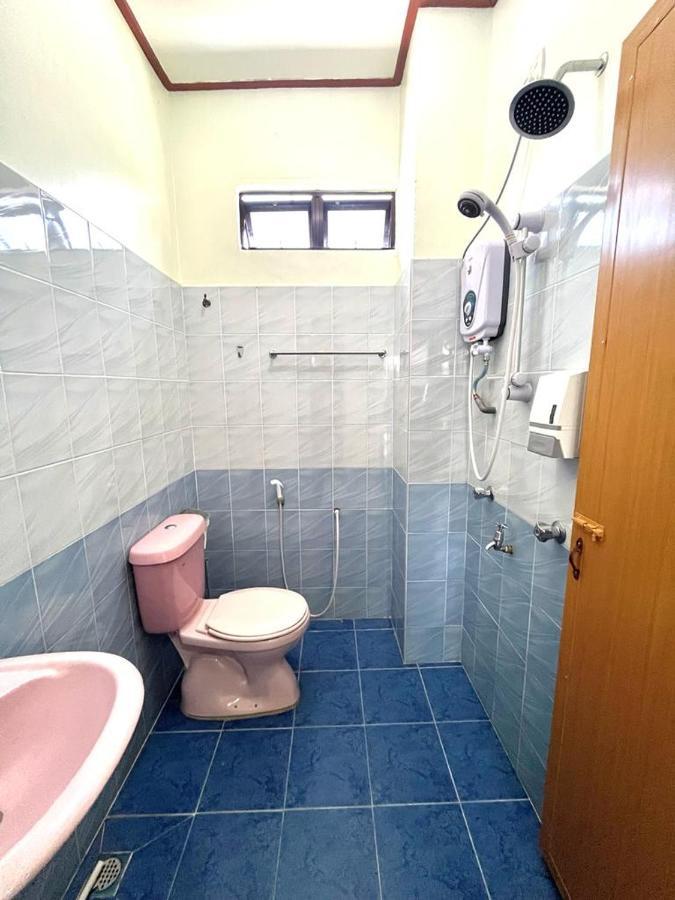 Melur Inn, Tok Jembal Kampong Tanjong Gelam Exterior photo